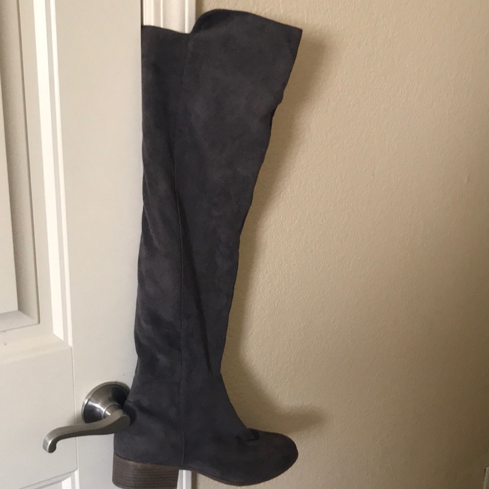 Stylish Thigh High Winter Boots